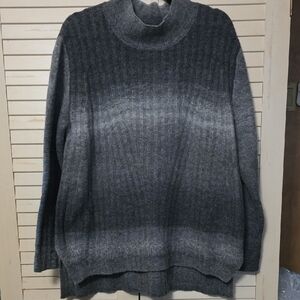Vigoss Gray Ribbed Knit Sweater